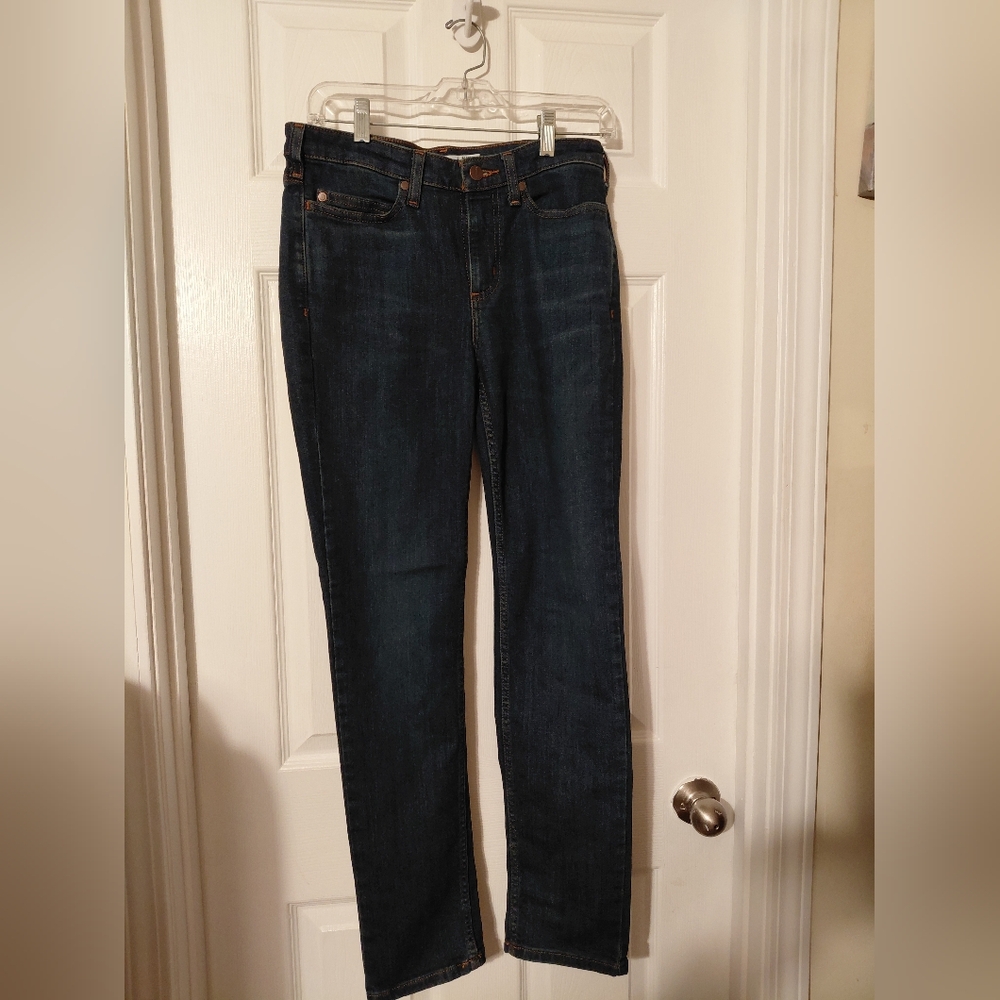 Carhartt Jeans Women’s Size: 6 Slim Fit Dark Wash Denim Work  Blue